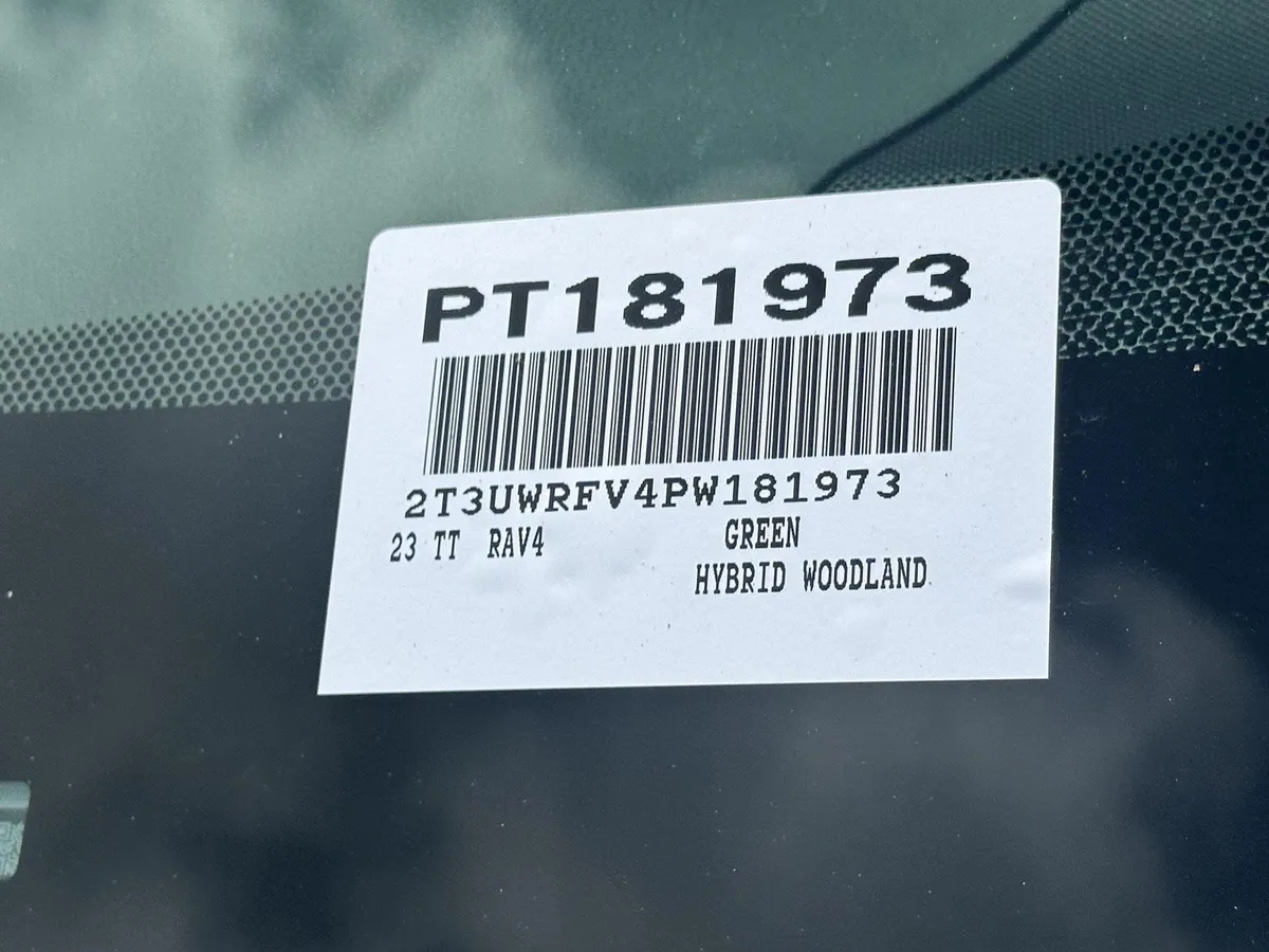 2023 Toyota RAV4 Hybrid Woodland Edition thumbnail 14
