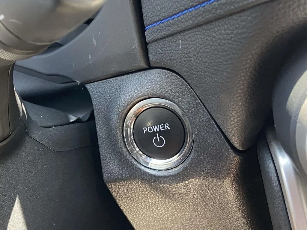 2023 Toyota RAV4 Hybrid XSE thumbnail 31
