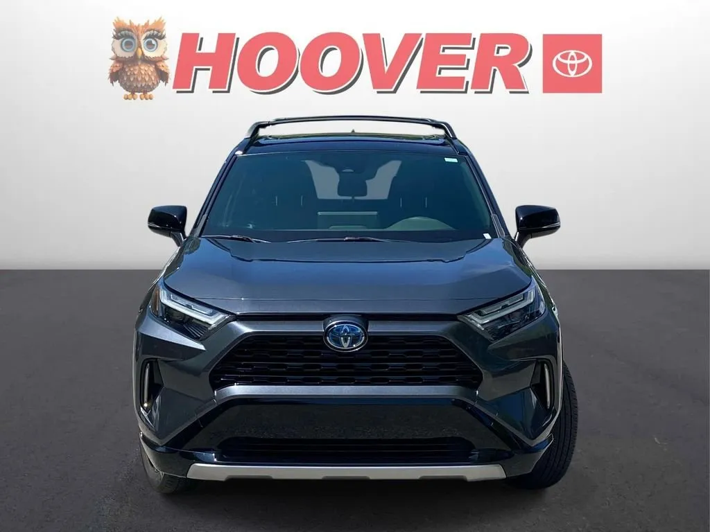 2023 Toyota RAV4 Hybrid XSE thumbnail 8