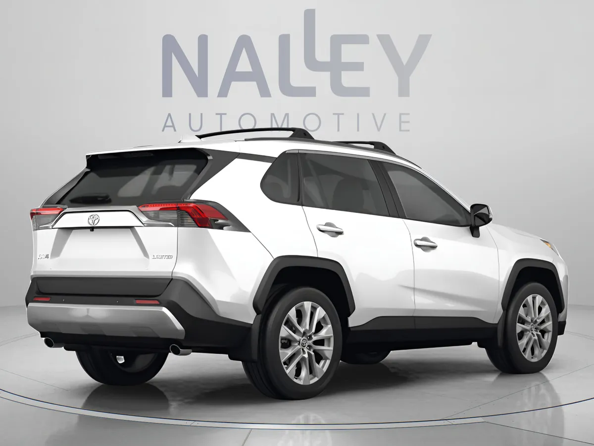 2023 Toyota RAV4 LE thumbnail 4