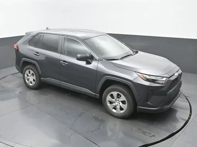 2023 Toyota RAV4 LE thumbnail 13