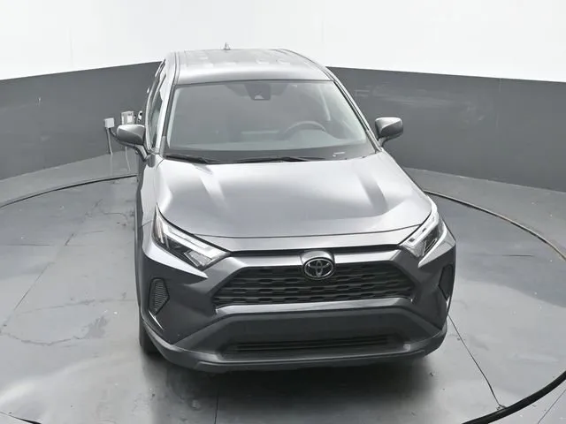 2023 Toyota RAV4 LE thumbnail 14