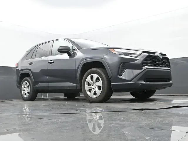 2023 Toyota RAV4 LE thumbnail 9