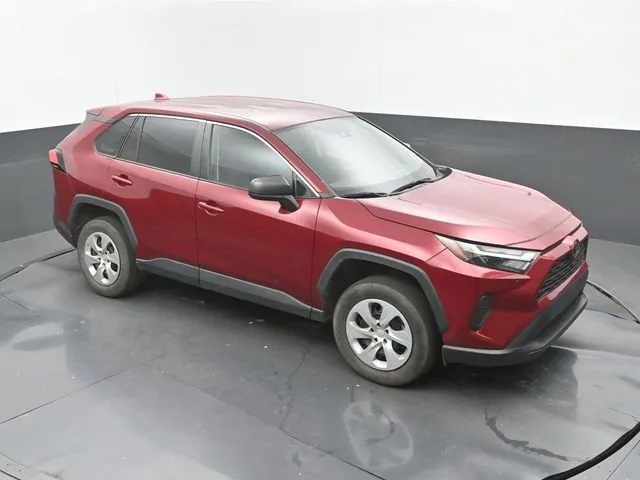 2023 Toyota RAV4 LE thumbnail 13