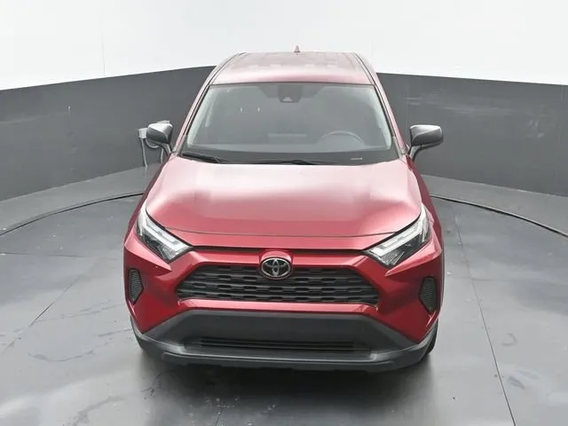 2023 Toyota RAV4 LE thumbnail 14