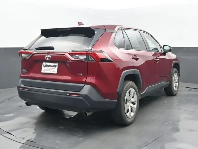 2023 Toyota RAV4 LE thumbnail 6