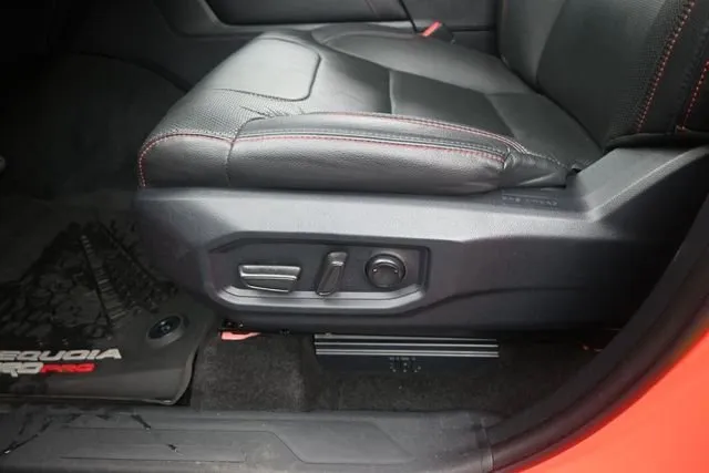 2023 Toyota Sequoia TRD Pro thumbnail 15