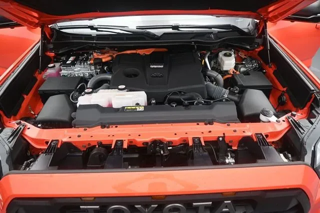 2023 Toyota Sequoia TRD Pro thumbnail 22