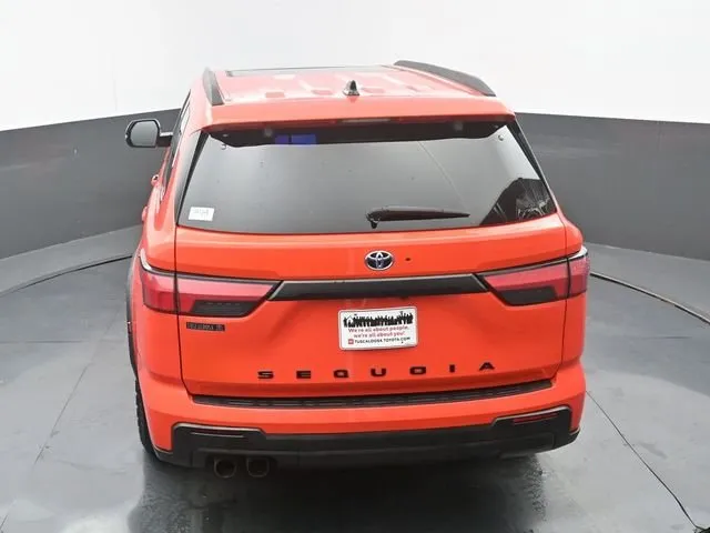 2023 Toyota Sequoia TRD Pro thumbnail 34