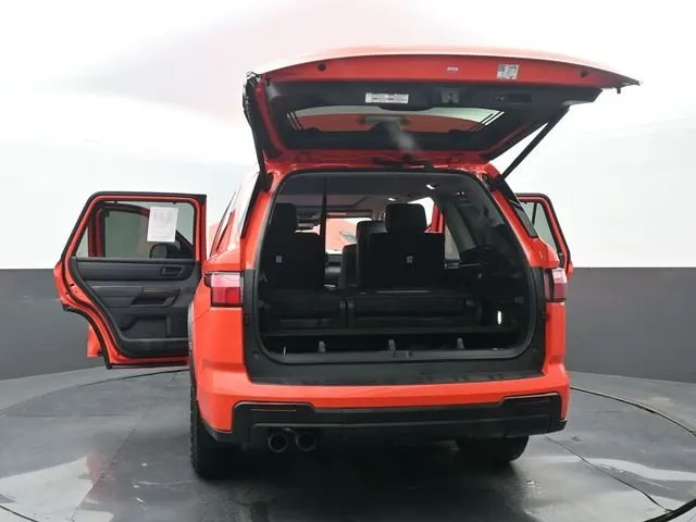 2023 Toyota Sequoia TRD Pro thumbnail 39