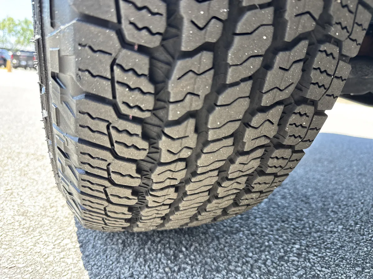 2023 Toyota Tacoma 4WD TRD Off Road thumbnail 11
