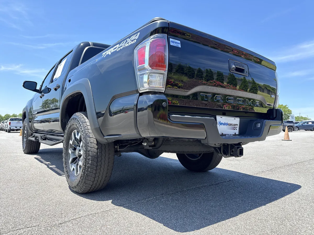 2023 Toyota Tacoma 4WD TRD Off Road thumbnail 7