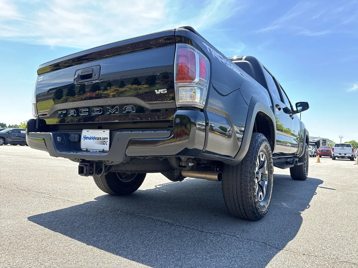 2023 Toyota Tacoma 4WD TRD Off Road thumbnail 9