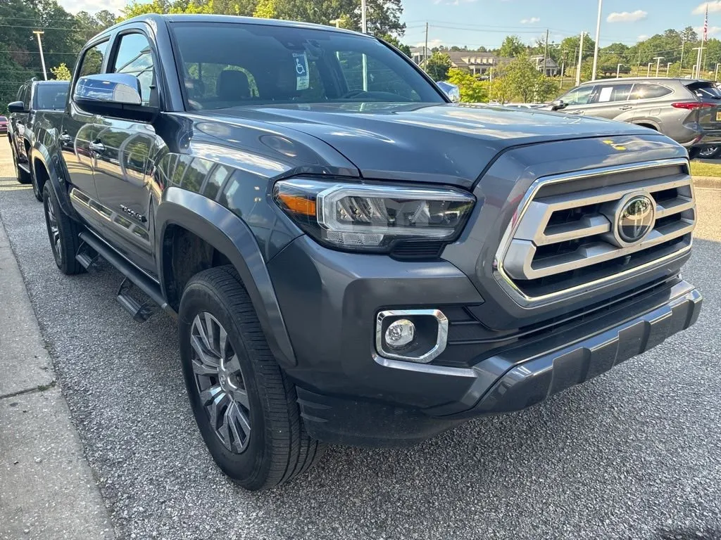 2023 Toyota Tacoma Limited thumbnail 4