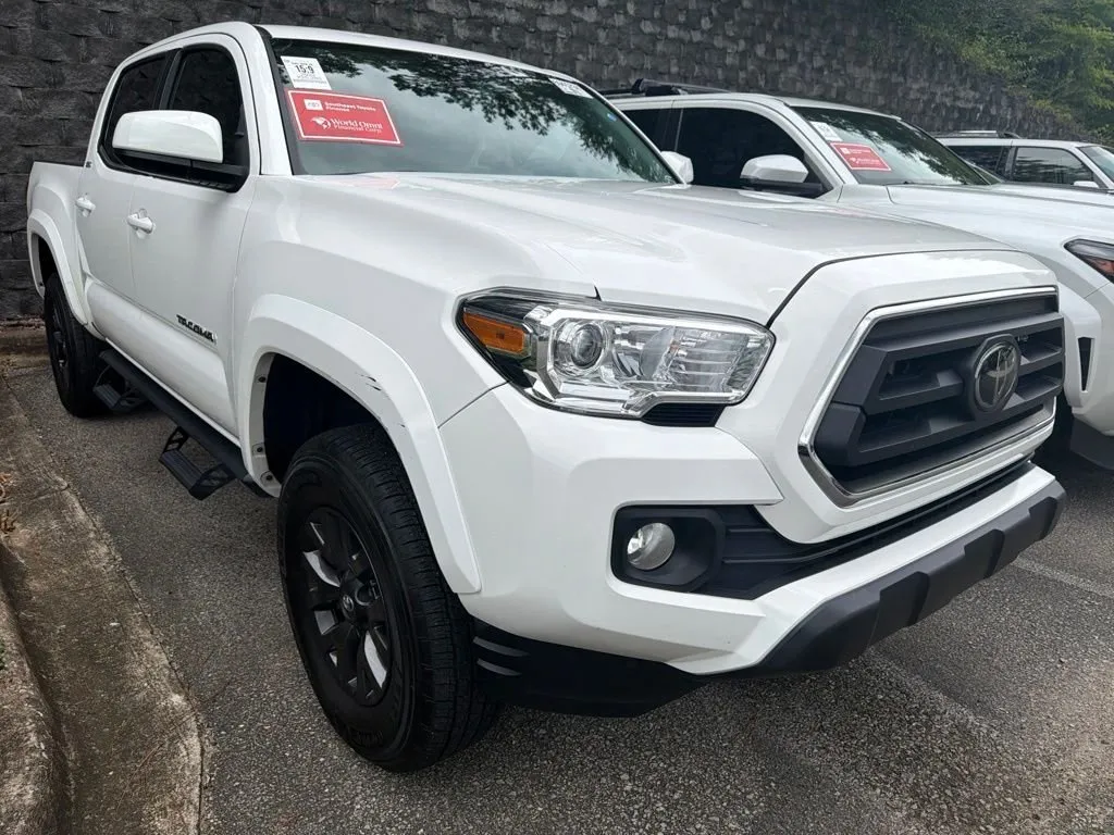 2023 Toyota Tacoma SR5 thumbnail 4