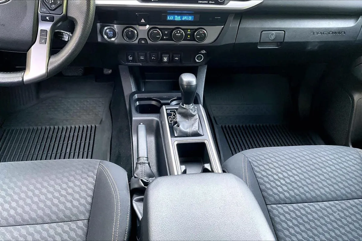 2023 Toyota Tacoma Trail Edition thumbnail 16