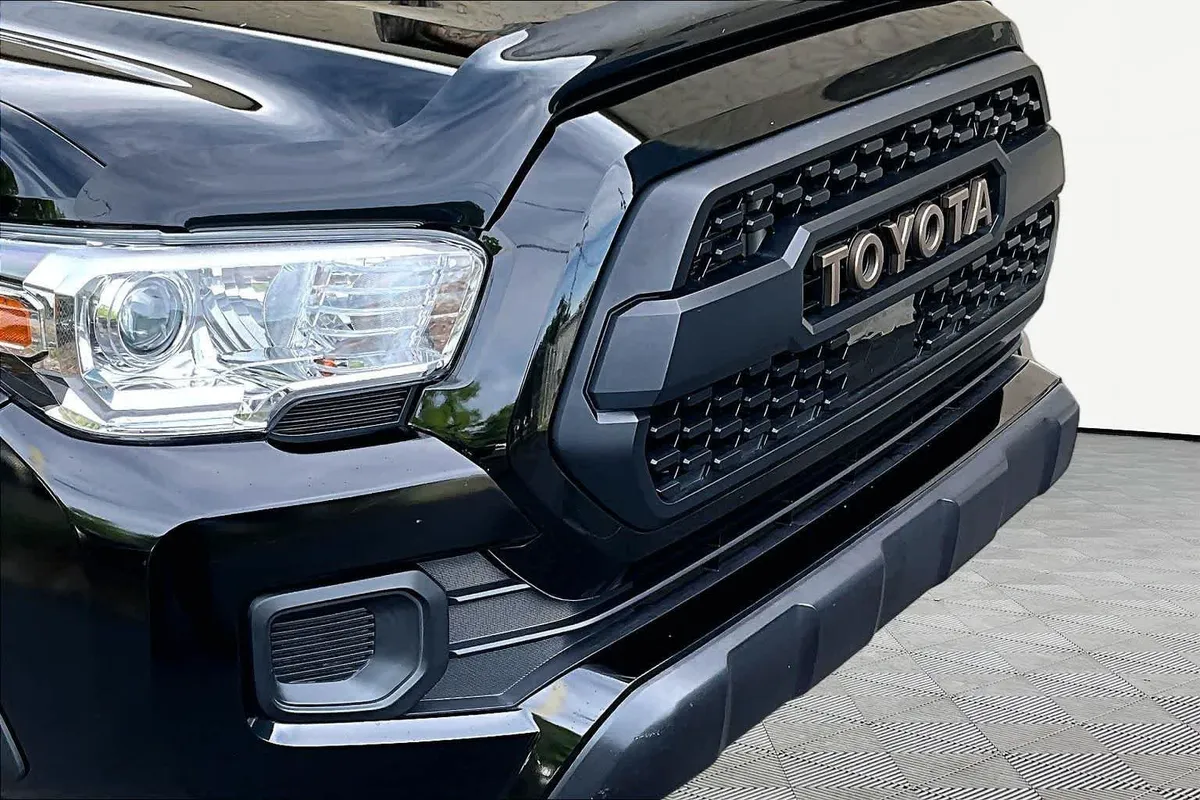 2023 Toyota Tacoma Trail Edition thumbnail 29