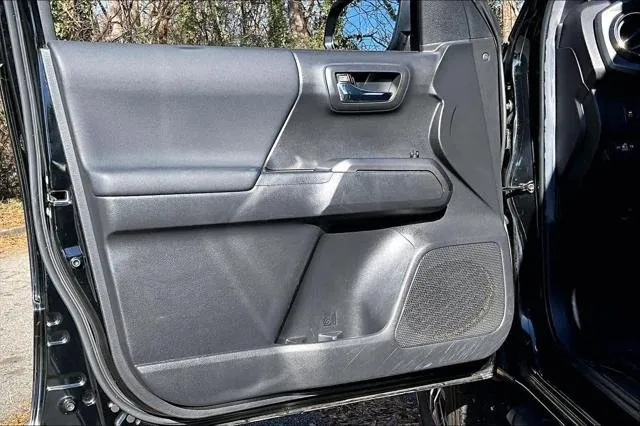 2023 Toyota TACOMA TRD SPORT thumbnail 20