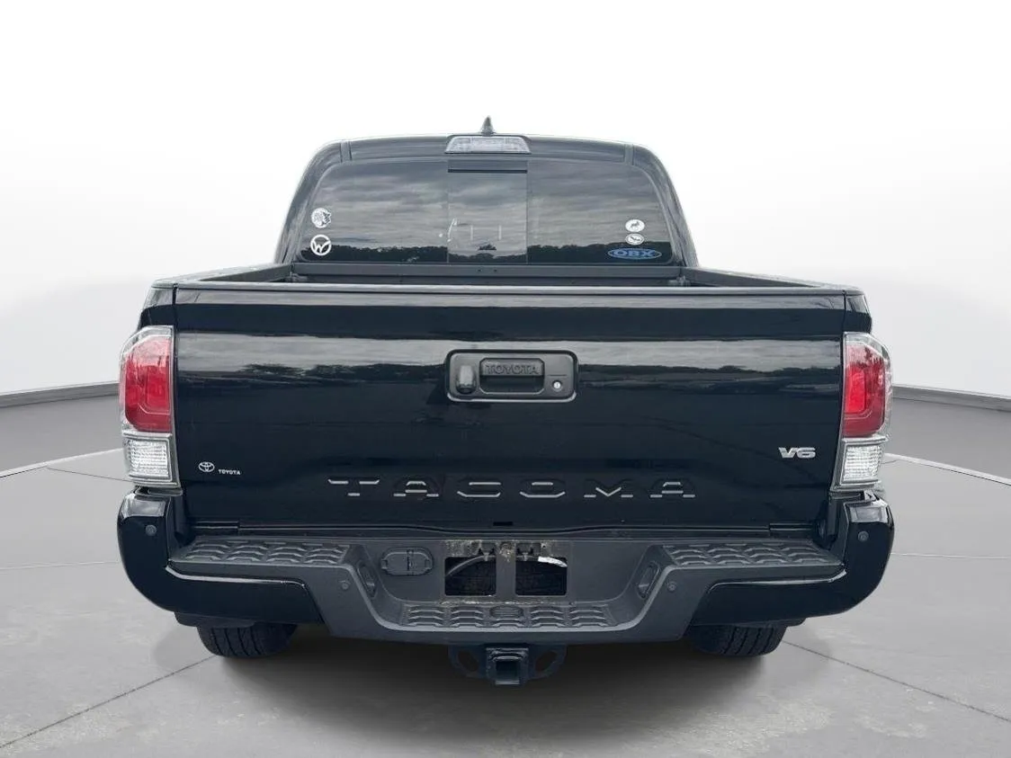 2023 Toyota Tacoma TRD Sport thumbnail 7