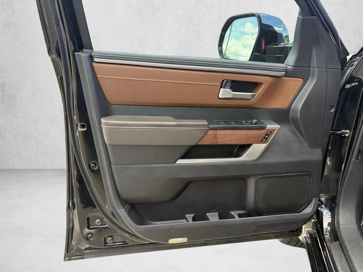 2023 Toyota Tundra 1794 3.5L V6 thumbnail 11