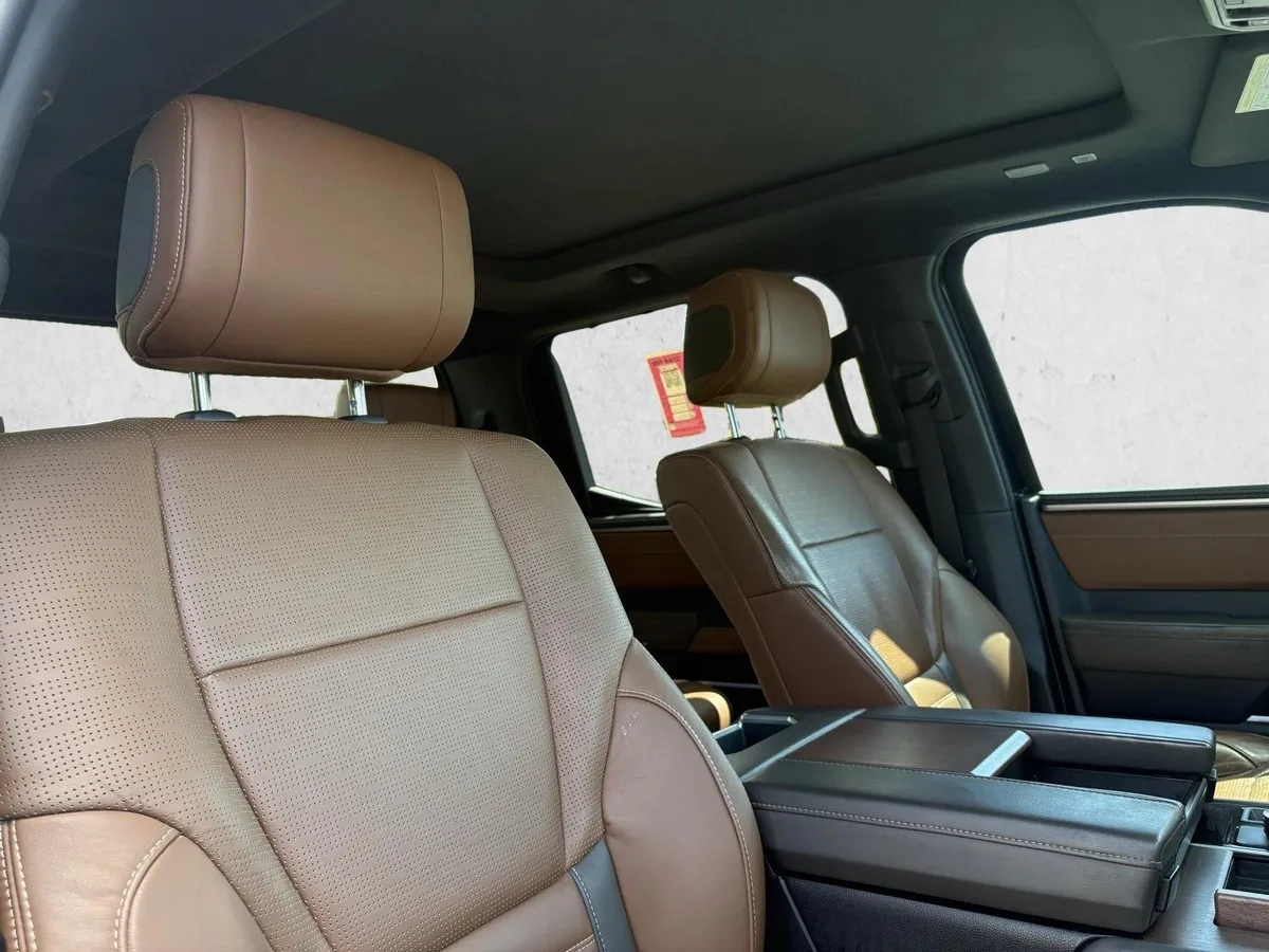 2023 Toyota Tundra 1794 3.5L V6 thumbnail 24