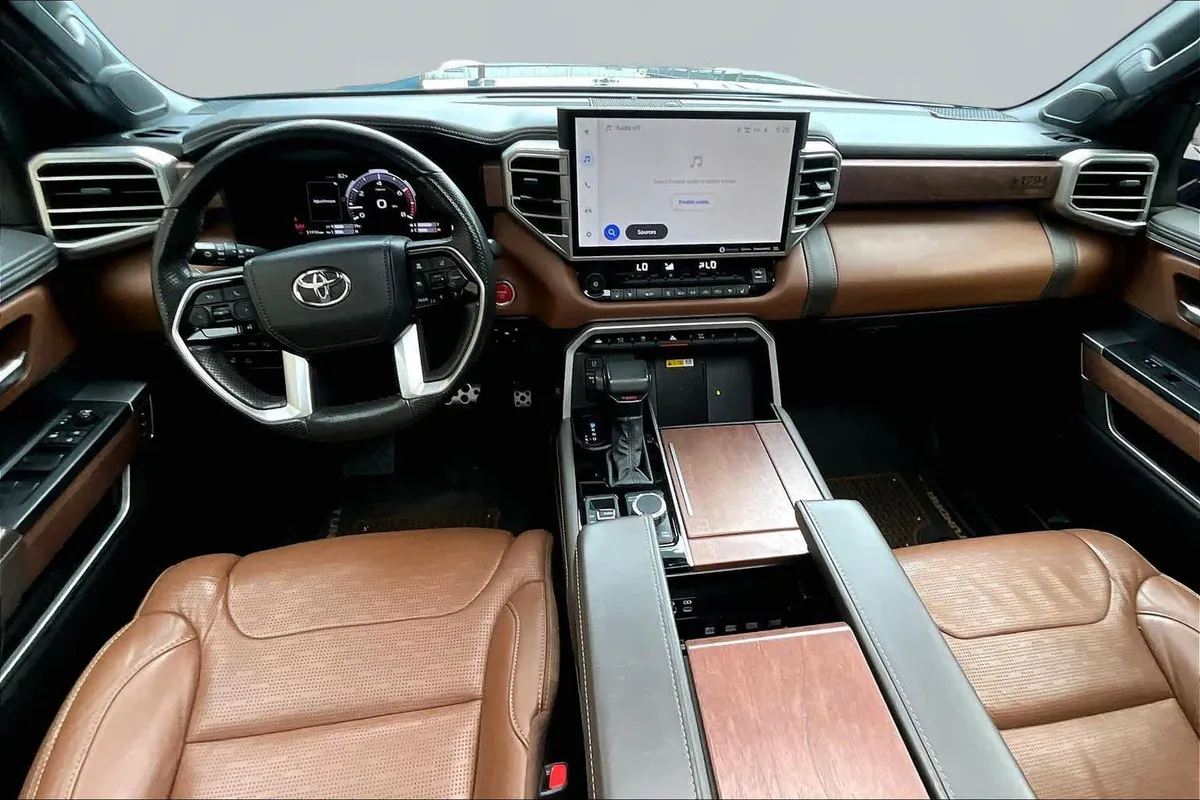 2023 Toyota Tundra 1794 Edition thumbnail 16