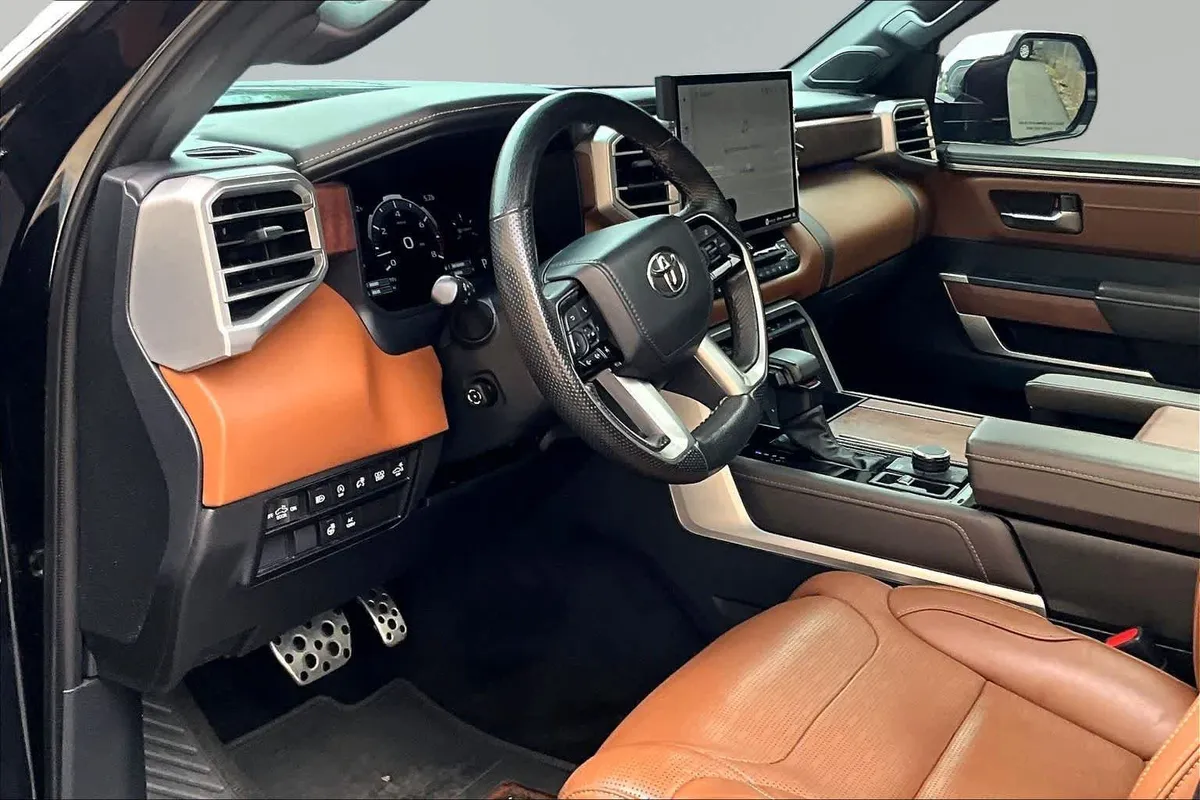 2023 Toyota Tundra 1794 Edition thumbnail 18