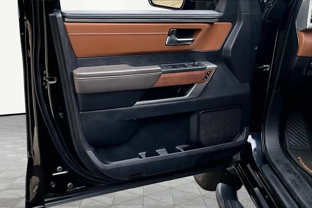 2023 Toyota Tundra 1794 Edition thumbnail 22