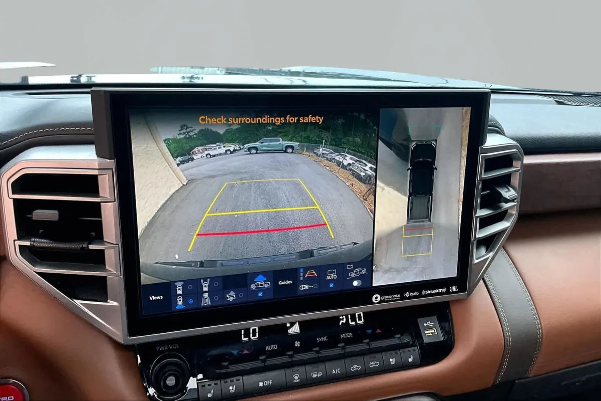 2023 Toyota Tundra 1794 Edition thumbnail 27