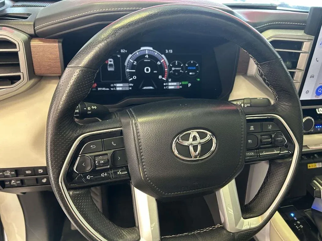 2023 Toyota Tundra Hybrid Capstone thumbnail 24