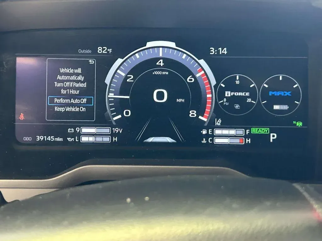 2023 Toyota Tundra Hybrid Capstone thumbnail 34