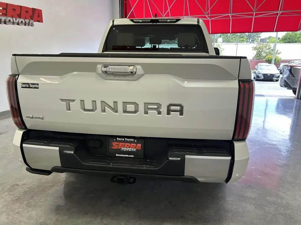 2023 Toyota Tundra Hybrid Capstone thumbnail 4