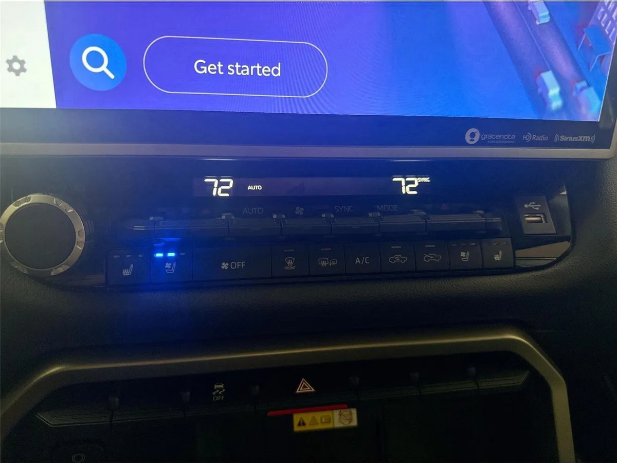 2023 Toyota Tundra Limited thumbnail 28