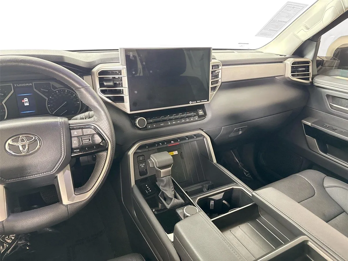 2023 Toyota Tundra Limited thumbnail 36