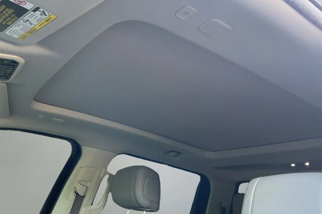 2023 Toyota Tundra Limited thumbnail 18