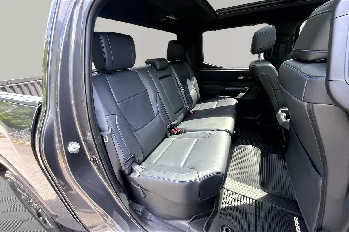 2023 Toyota Tundra Platinum thumbnail 20