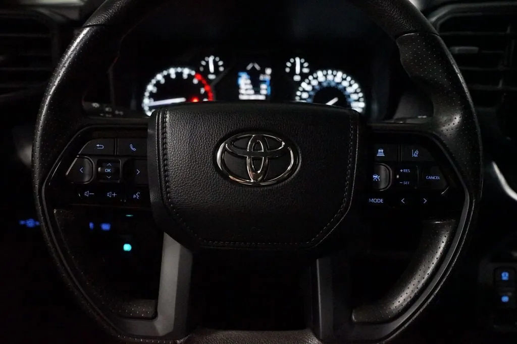 2023 Toyota Tundra SR thumbnail 12