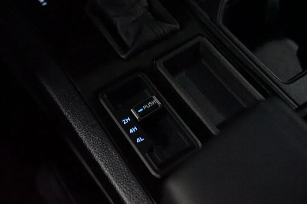 2023 Toyota Tundra SR thumbnail 22