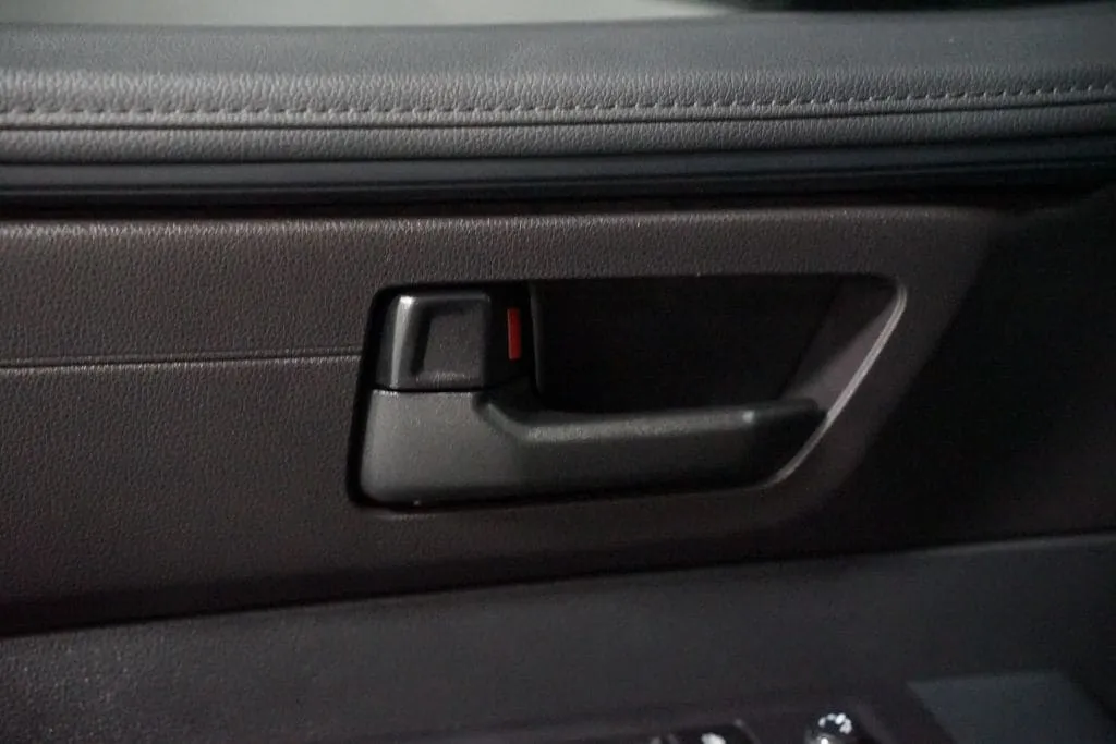 2023 Toyota Tundra SR thumbnail 31