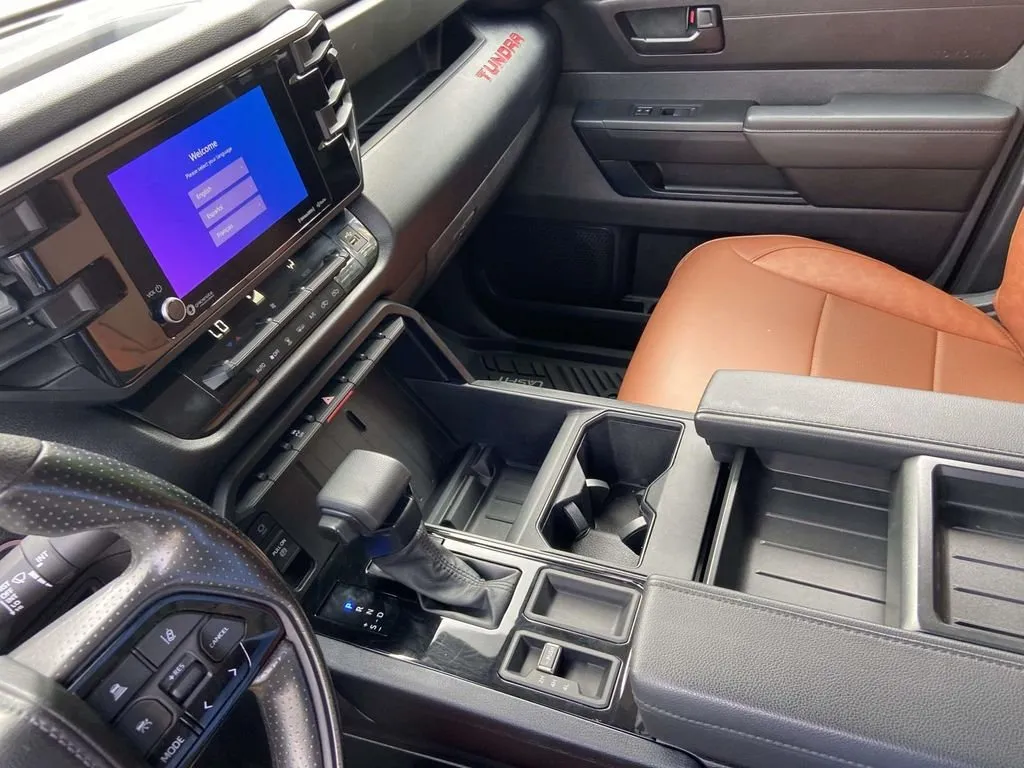 2023 Toyota Tundra SR thumbnail 23