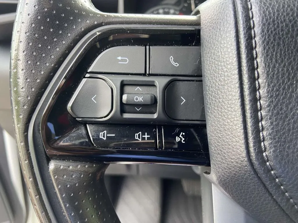 2023 Toyota Tundra SR thumbnail 31