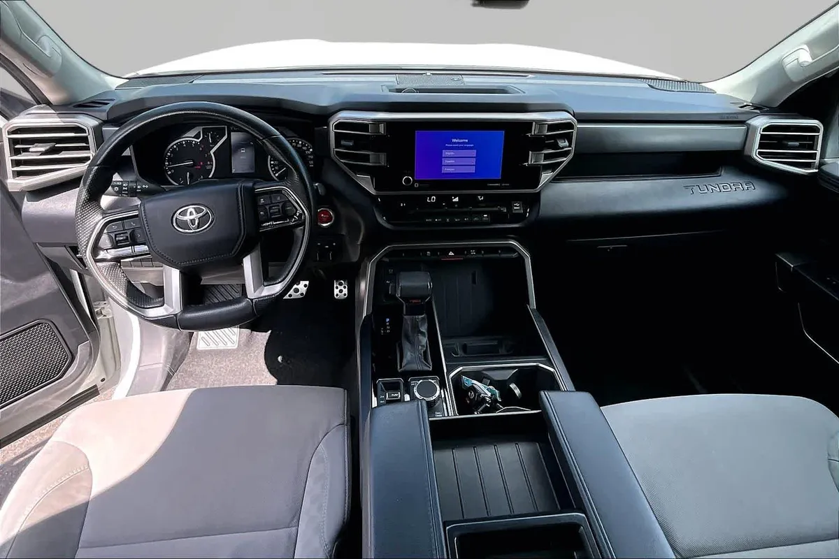 2023 Toyota Tundra SR5 thumbnail 15