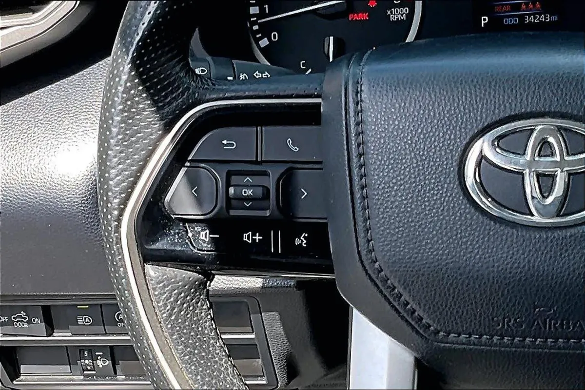 2023 Toyota Tundra SR5 thumbnail 23