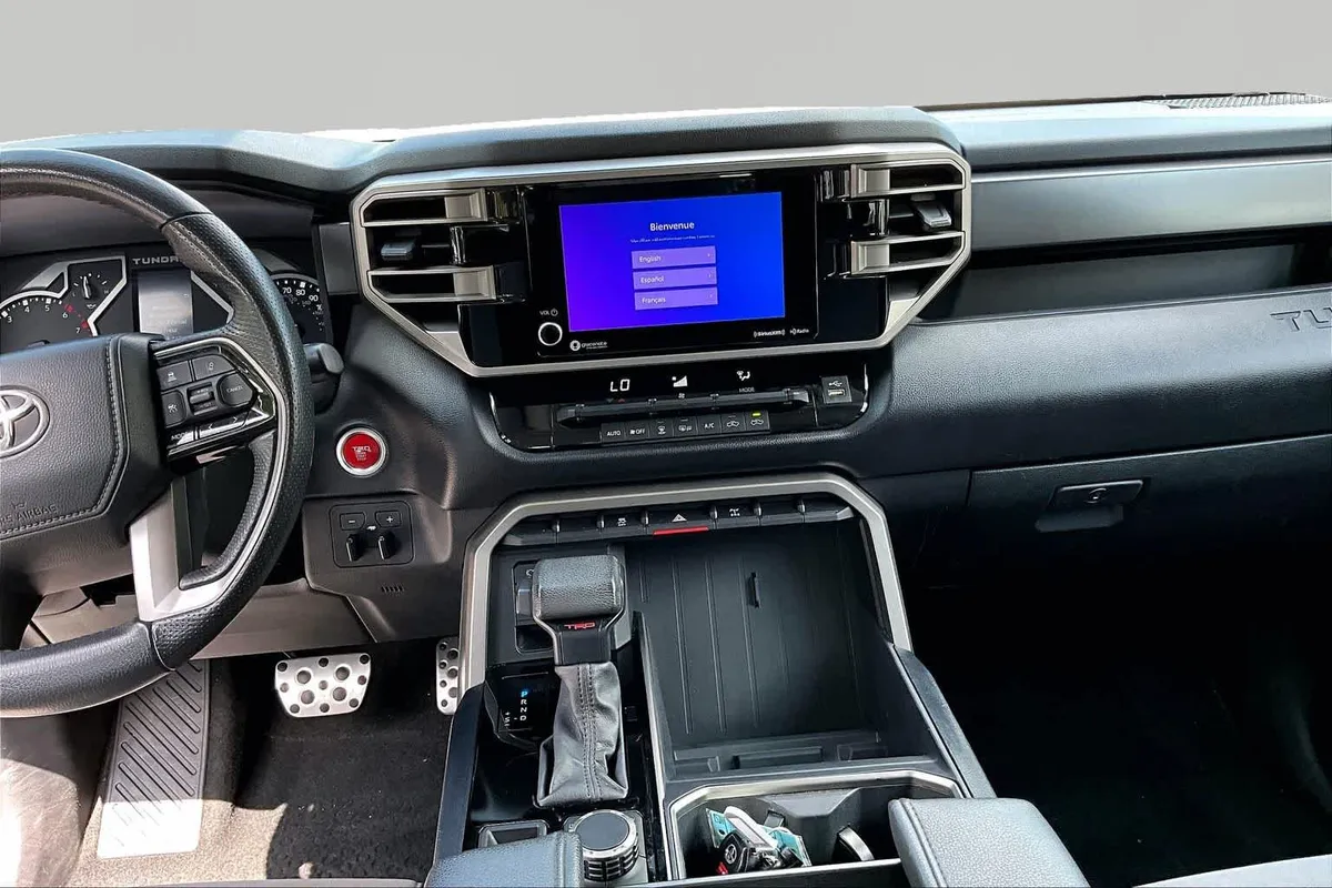 2023 Toyota Tundra SR5 thumbnail 7