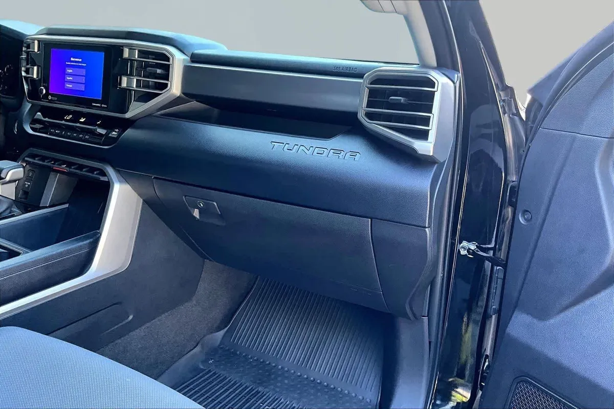 2023 Toyota Tundra SR5 thumbnail 19