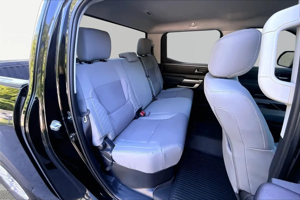 2023 Toyota Tundra SR5 thumbnail 20