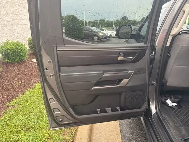 2023 Toyota Tundra SR5 thumbnail 16
