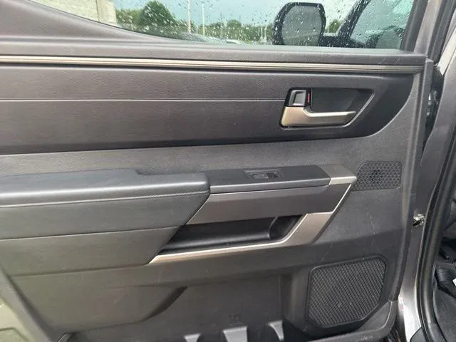 2023 Toyota Tundra SR5 thumbnail 17