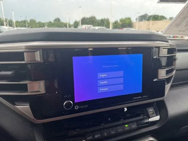 2023 Toyota Tundra SR5 thumbnail 35