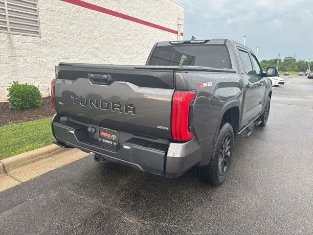 2023 Toyota Tundra SR5 thumbnail 7